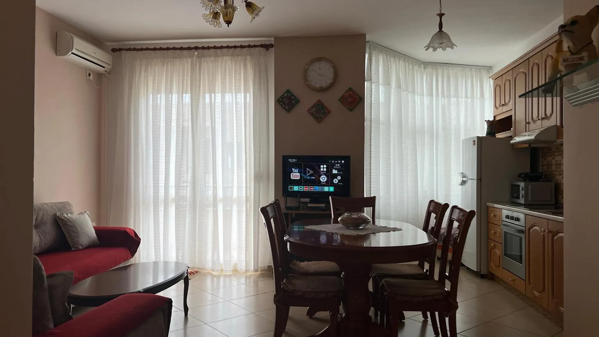 Spacious Beachside Apartment By Apartmentsvloraholidays Albania
