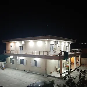Dhoma Plazhi Nefeli Апартаменты