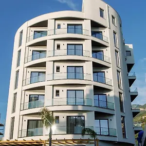 Valza Boutique Vlorë